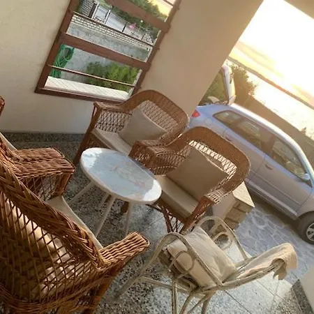 Appartamento House On The Beach Nin